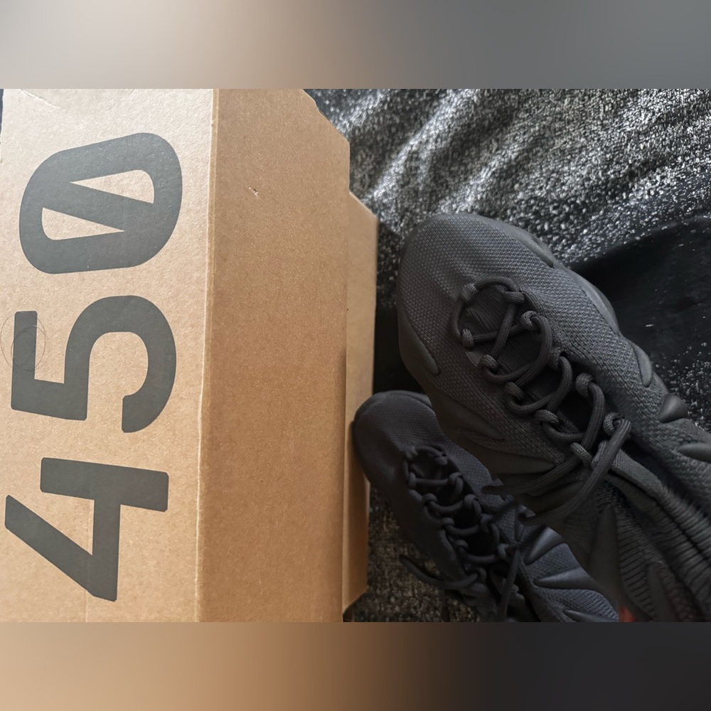 YEEZY 450